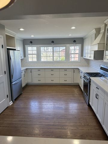 130 Alfred Dr, Clarksville, TN 37043