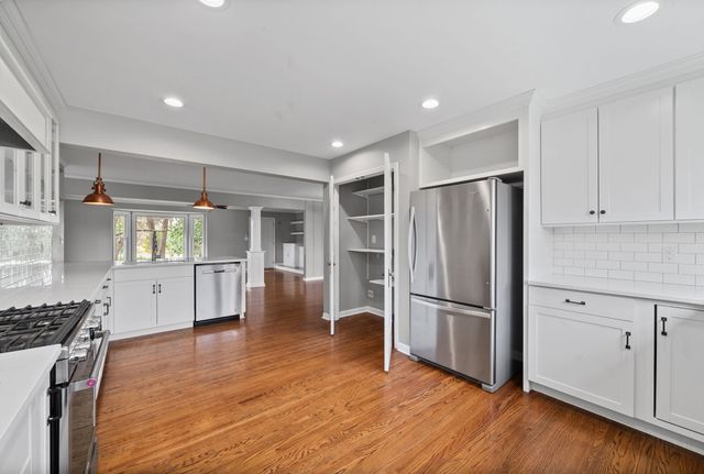 130 Alfred Dr, Clarksville, TN 37043