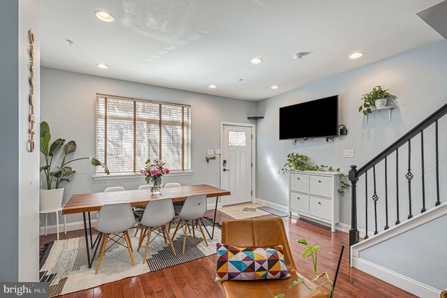 1935 W GEORGE ST, Philadelphia, PA 19130