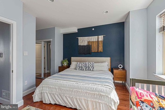 1935 W GEORGE ST, Philadelphia, PA 19130