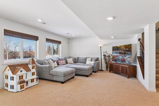 6507 Carriage Way, Corcoran, MN 55340