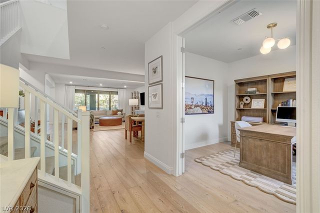 12438 Sunset Sage Avenue, Las Vegas, NV 89138