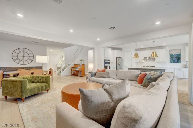 12438 Sunset Sage Avenue, Las Vegas, NV 89138