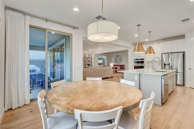 12438 Sunset Sage Avenue, Las Vegas, NV 89138