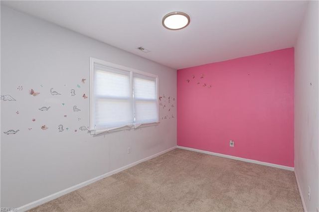 96 Colombia DR, Newport News, VA 23608