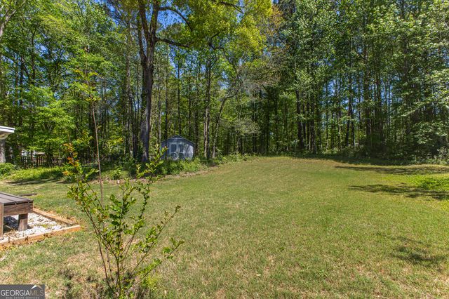 100 Sycamore Way, Sharpsburg, GA 30277