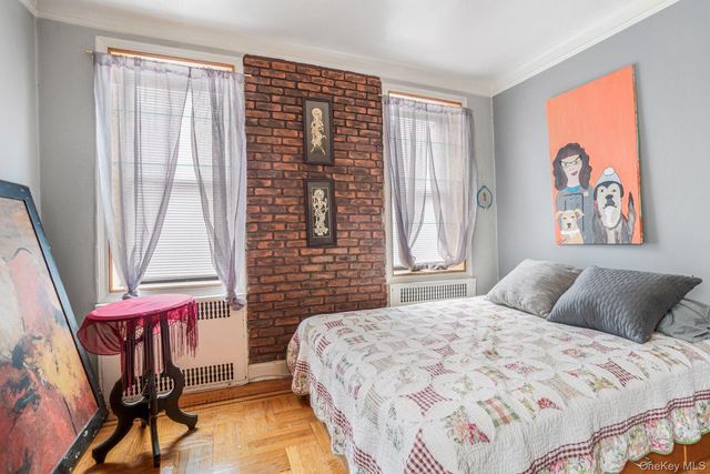 41-12 41st ST 41st Street 6-J, Sunnyside, NY 11104