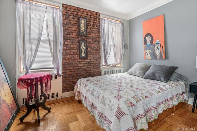 41-12 41st ST 41st Street 6-J, Sunnyside, NY 11104