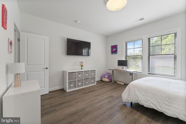 9317 CONVENTO TER, Fairfax, VA 22031