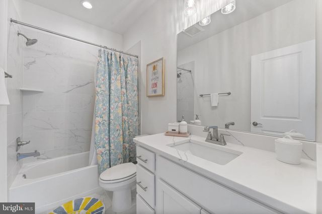 9317 CONVENTO TER, Fairfax, VA 22031