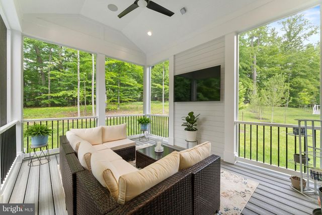 9317 CONVENTO TER, Fairfax, VA 22031