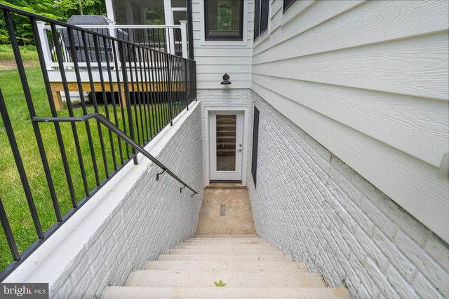 9317 CONVENTO TER, Fairfax, VA 22031