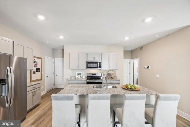 111 CHARING CROSS DR, Stephens City, VA 22655