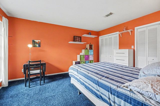 330 Biscayne Boulevard, El Lago, TX 77586