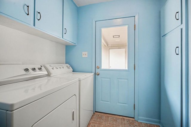 330 Biscayne Boulevard, El Lago, TX 77586