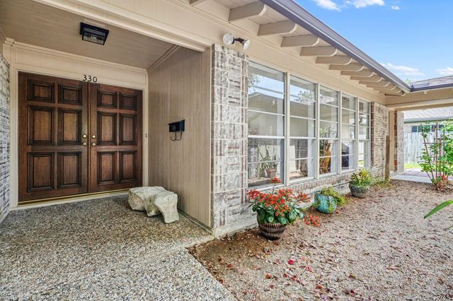 330 Biscayne Boulevard, El Lago, TX 77586