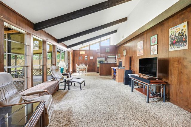 330 Biscayne Boulevard, El Lago, TX 77586