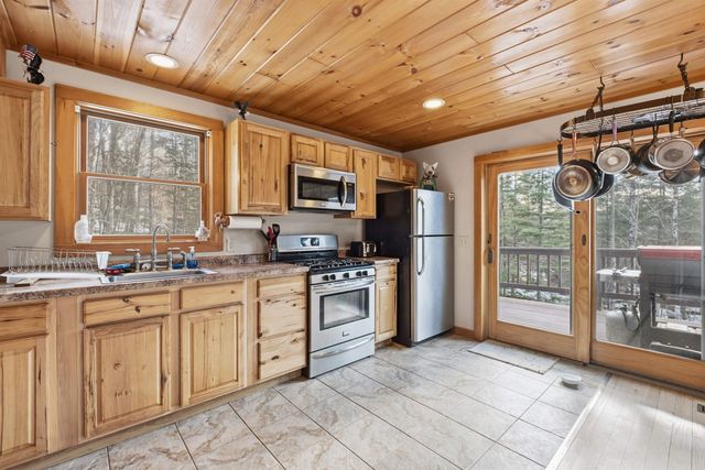 26 Doetown Road, Ellsworth, NH 03266