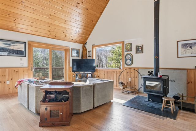 26 Doetown Road, Ellsworth, NH 03266
