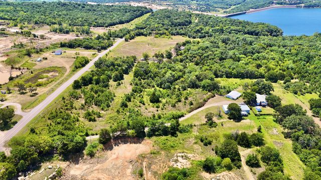 117102 S 4306 Road, Porum, OK 74455