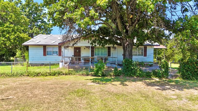 117102 S 4306 Road, Porum, OK 74455