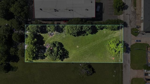 1426 IDLEWILD Lane, Lancaster, TX 75134