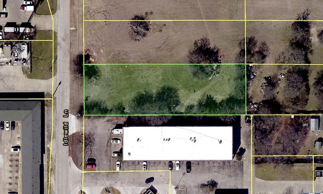 1426 IDLEWILD Lane, Lancaster, TX 75134
