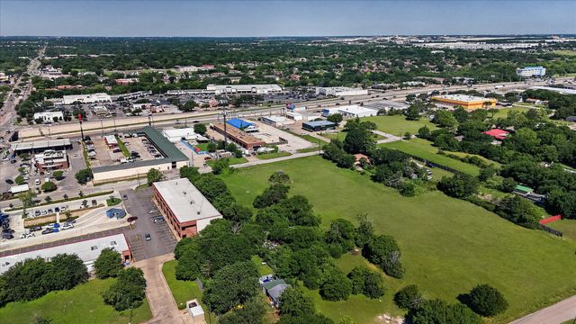 1426 IDLEWILD Lane, Lancaster, TX 75134