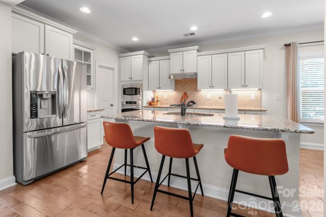 2015 Madeira Circle, Waxhaw, NC 28173