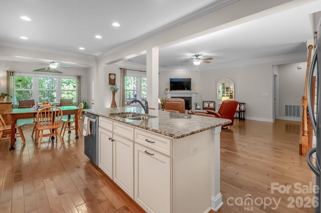 2015 Madeira Circle, Waxhaw, NC 28173