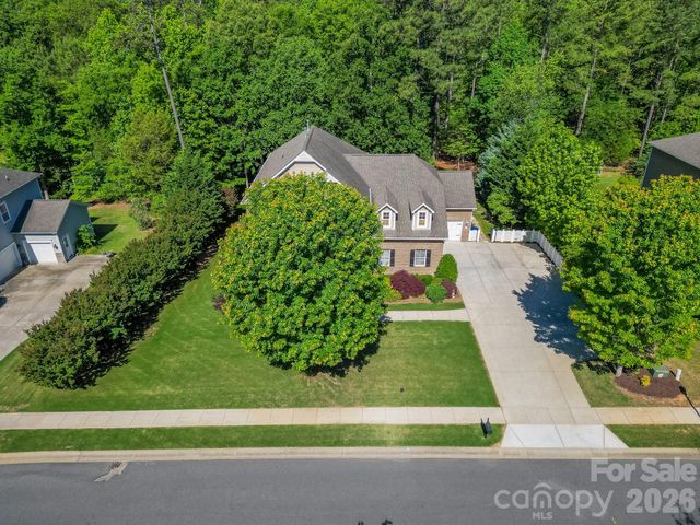 2015 Madeira Circle, Waxhaw, NC 28173