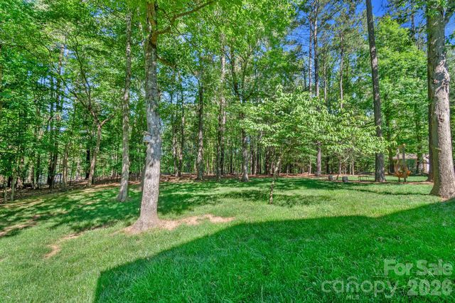 2015 Madeira Circle, Waxhaw, NC 28173
