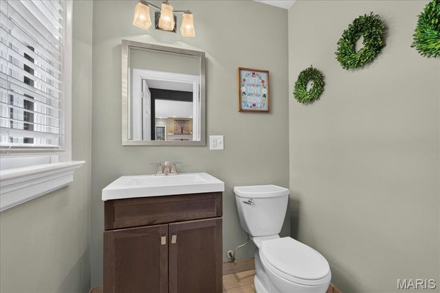 465 Sherwood Drive, Webster Groves, MO 63119