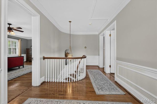 465 Sherwood Drive, Webster Groves, MO 63119