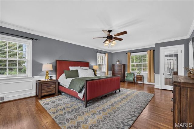 465 Sherwood Drive, Webster Groves, MO 63119