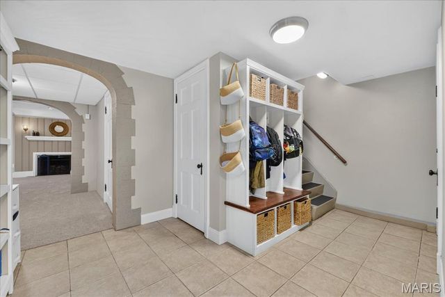 465 Sherwood Drive, Webster Groves, MO 63119