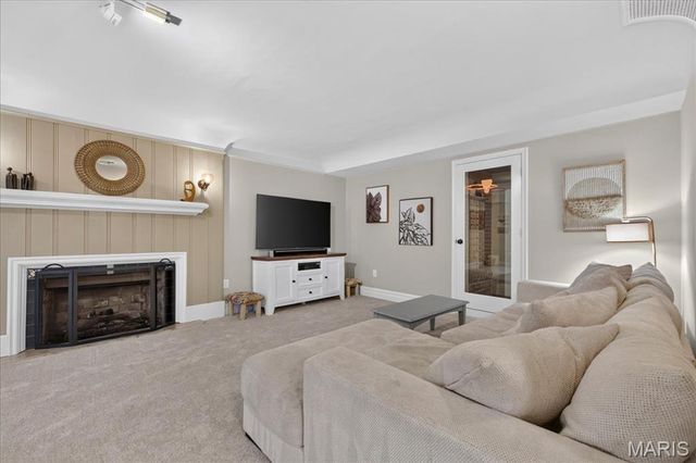 465 Sherwood Drive, Webster Groves, MO 63119
