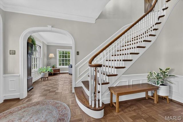 465 Sherwood Drive, Webster Groves, MO 63119