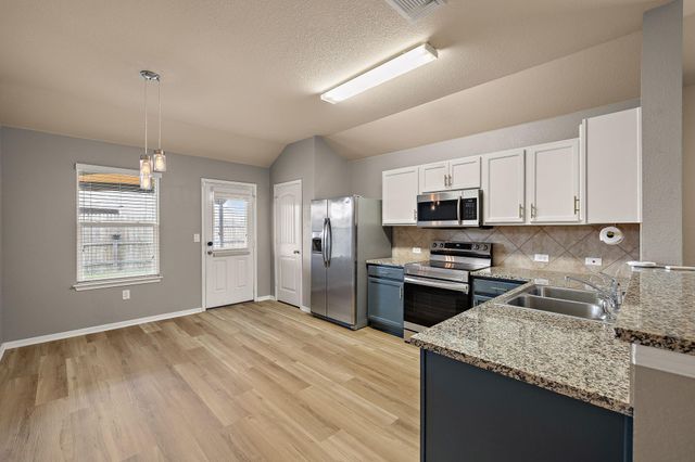 12105 Jamie DR, Manor, TX 78653