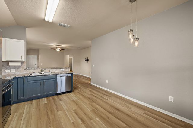12105 Jamie DR, Manor, TX 78653