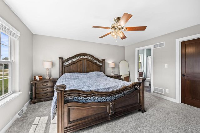 29518 River View PARKWAY, Burlington, WI 53105