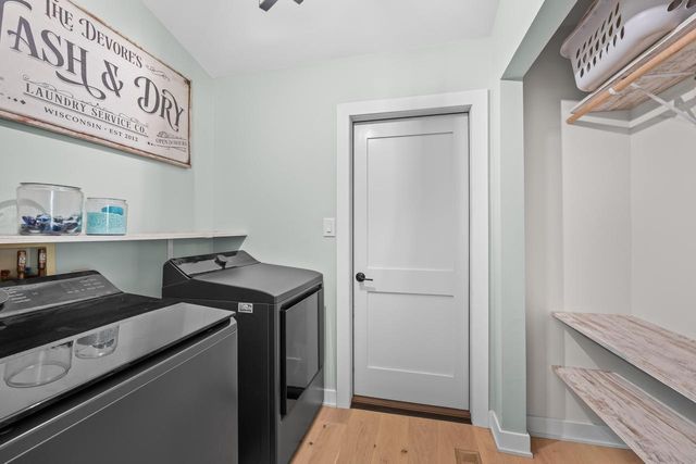29518 River View PARKWAY, Burlington, WI 53105