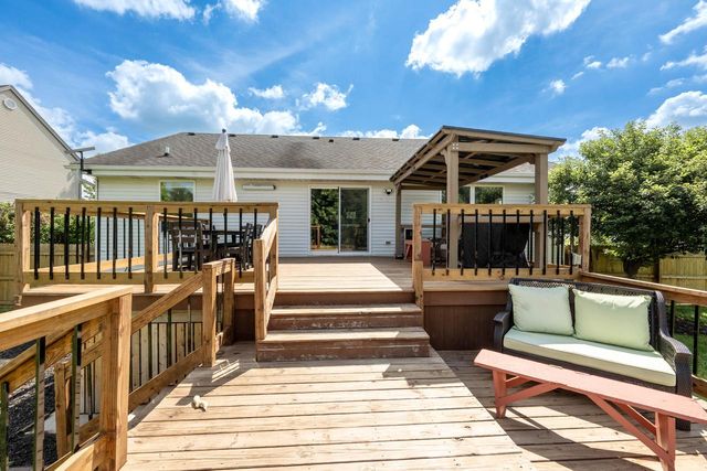 29518 River View PARKWAY, Burlington, WI 53105