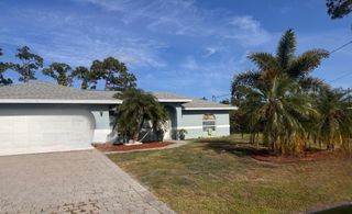 106 SE Crosspoint Drive, Port St Lucie, FL 34983