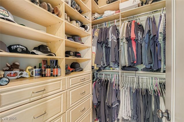 5025 Conough Lane, Las Vegas, NV 89149