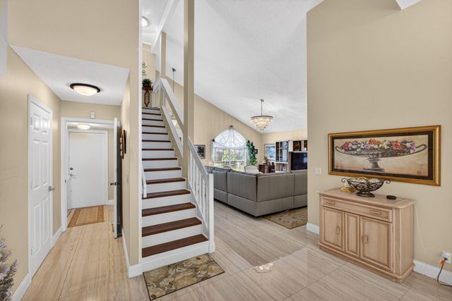 151 St Michaels Court, Jupiter, FL 33458