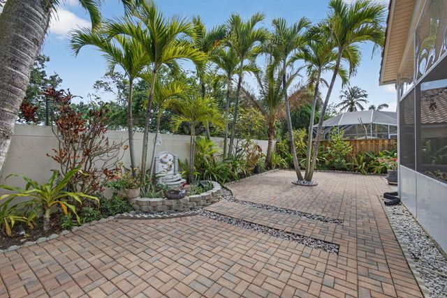 151 St Michaels Court, Jupiter, FL 33458