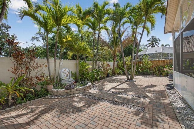 151 St Michaels Court, Jupiter, FL 33458