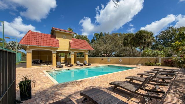 151 St Michaels Court, Jupiter, FL 33458