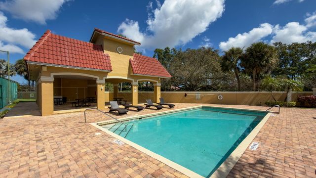 151 St Michaels Court, Jupiter, FL 33458